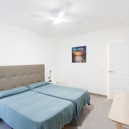 3 Bedroom Villa Venus Jupiter And Neptune With Private Heated Pool Puerto del Carmen  Extérieur photo