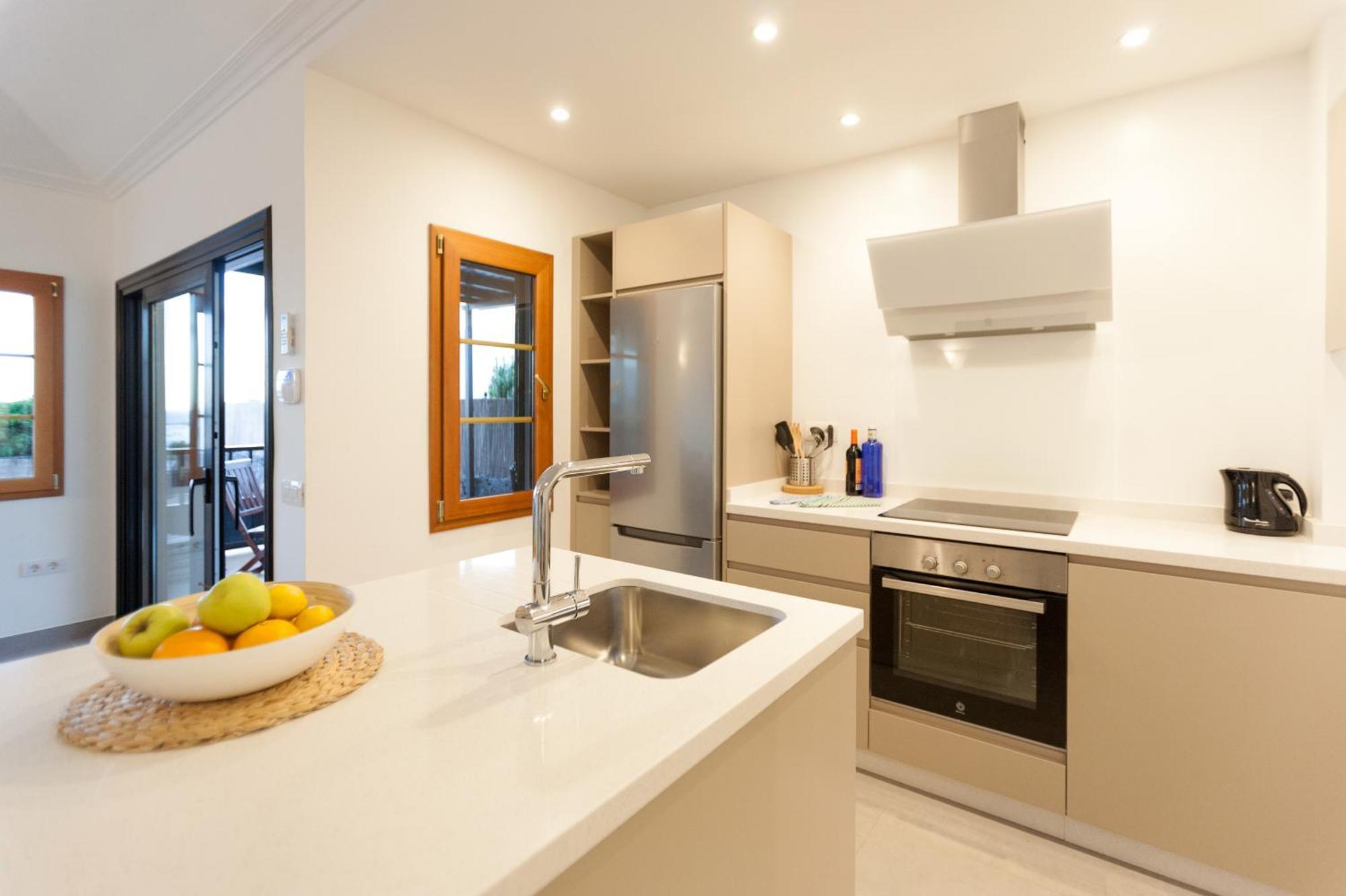 3 Bedroom Villa Venus Jupiter And Neptune With Private Heated Pool Puerto del Carmen  Extérieur photo